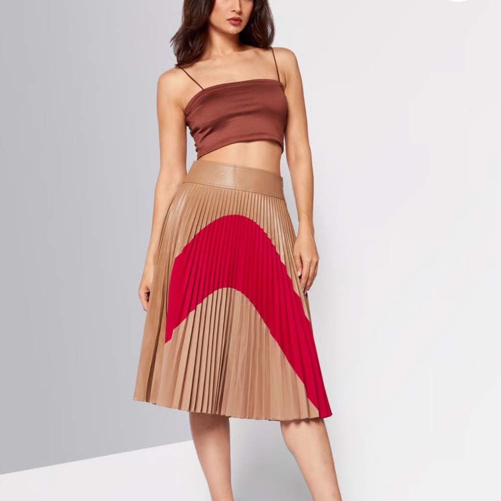 Colorblock Pleated Midi Skirt - Tan and Red - Picture 2 of 5
